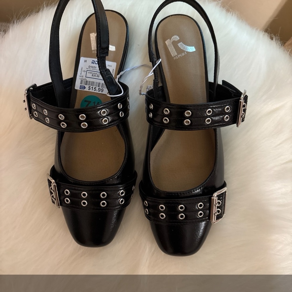 ‼️sold‼️Report Black Buckle Sandals